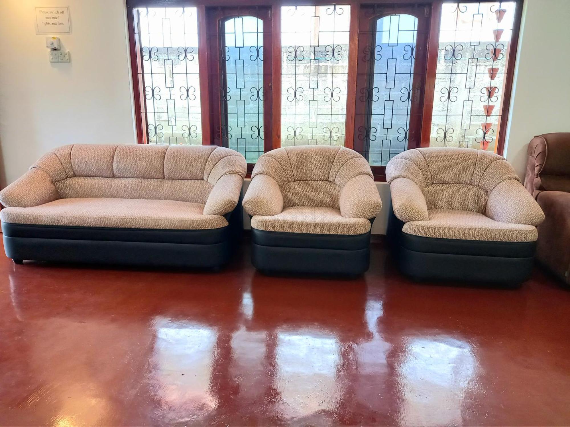 Mutu Villa ديكويلاّ تين المظهر الخارجي الصورة